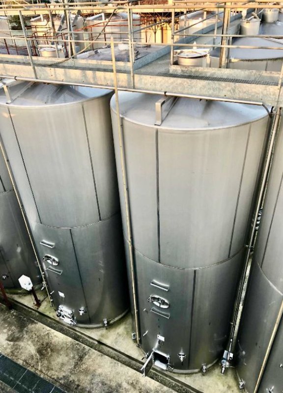 Sonstige Obsttechnik & Weinbautechnik tipa Sonstige | Cuve inox 304L - Fond plat incliné sur radier -, Gebrauchtmaschine u Monteux (Slika 2)